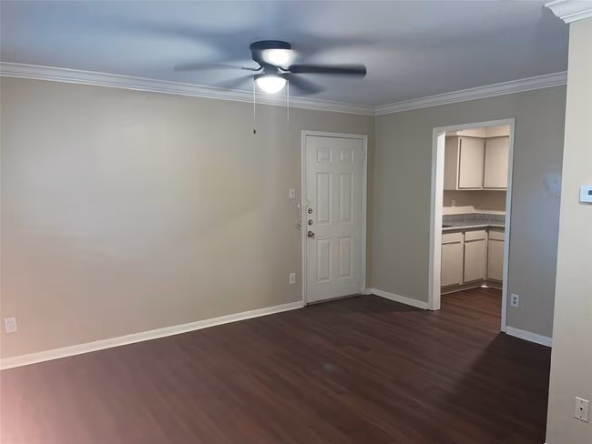 4710 Airport Boulevard, Houston, TX 77048 photo 4