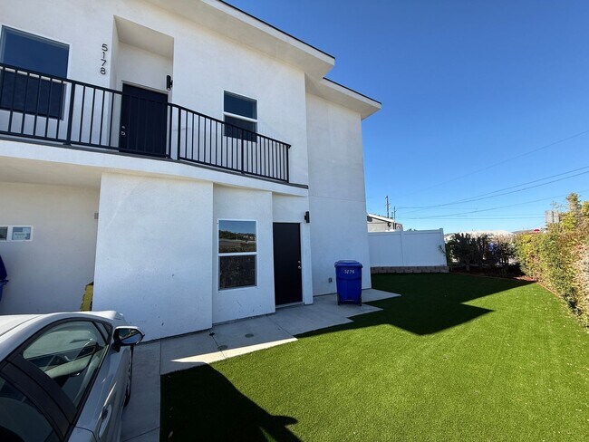 5178 Ewing St San Diego, CA 92115 photo 4