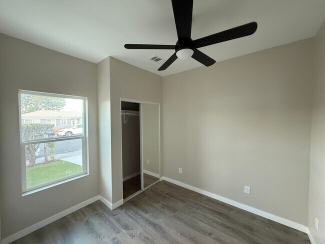 5178 Ewing St San Diego, CA 92115 photo 5