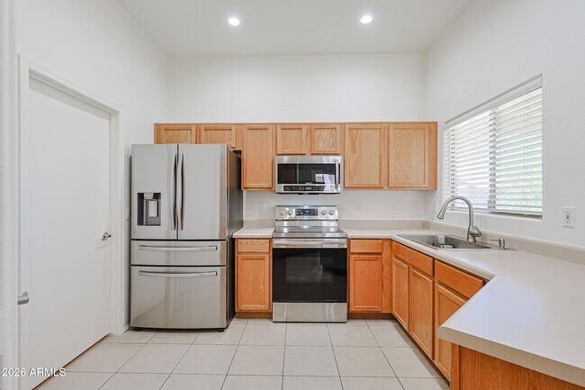 7993 W Zoe Ella Way Peoria, AZ 85382 photo 5