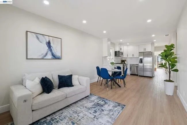 1612 94th Ave Oakland, CA 94603 photo 2