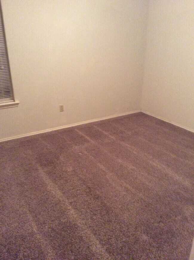 2202 Bowie Lane, Corinth, TX 76210 photo 4