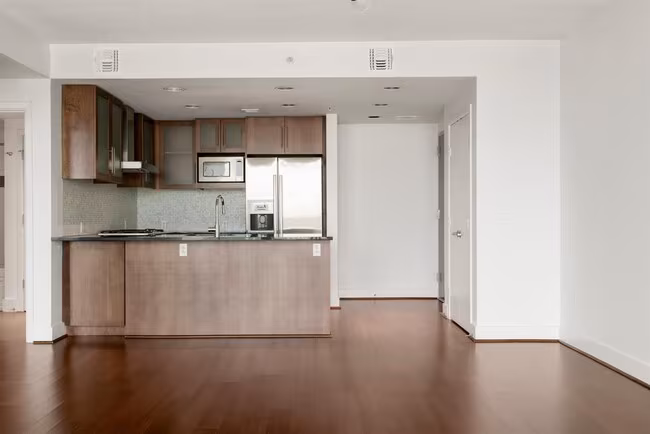 300 Bowie St Austin, TX 78703 photo 3