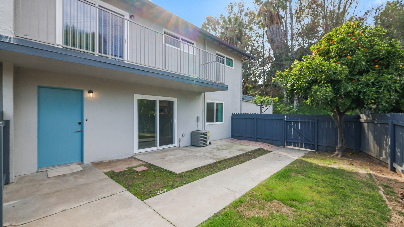 Capri at Sunny Hills photo 4