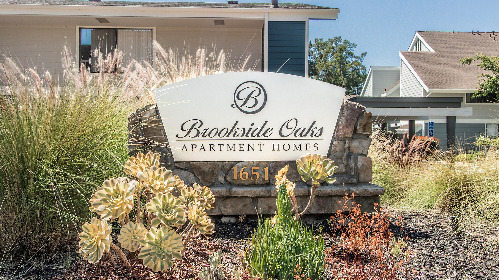 Brookside Oaks photo 4