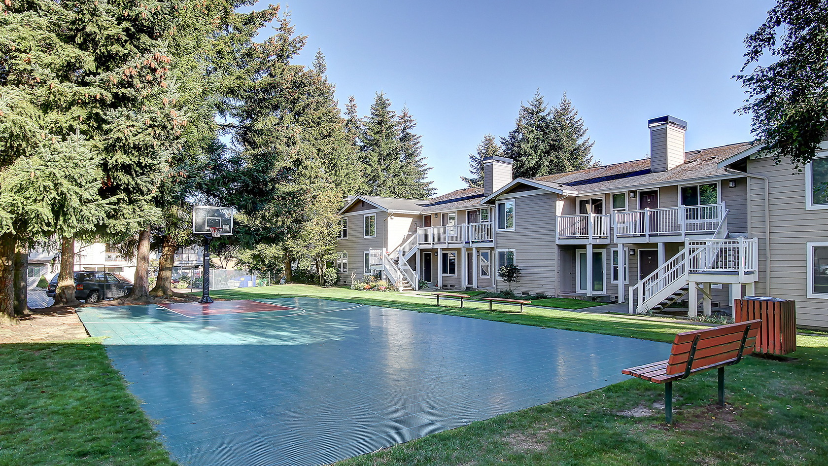 Inglenook Court photo 3
