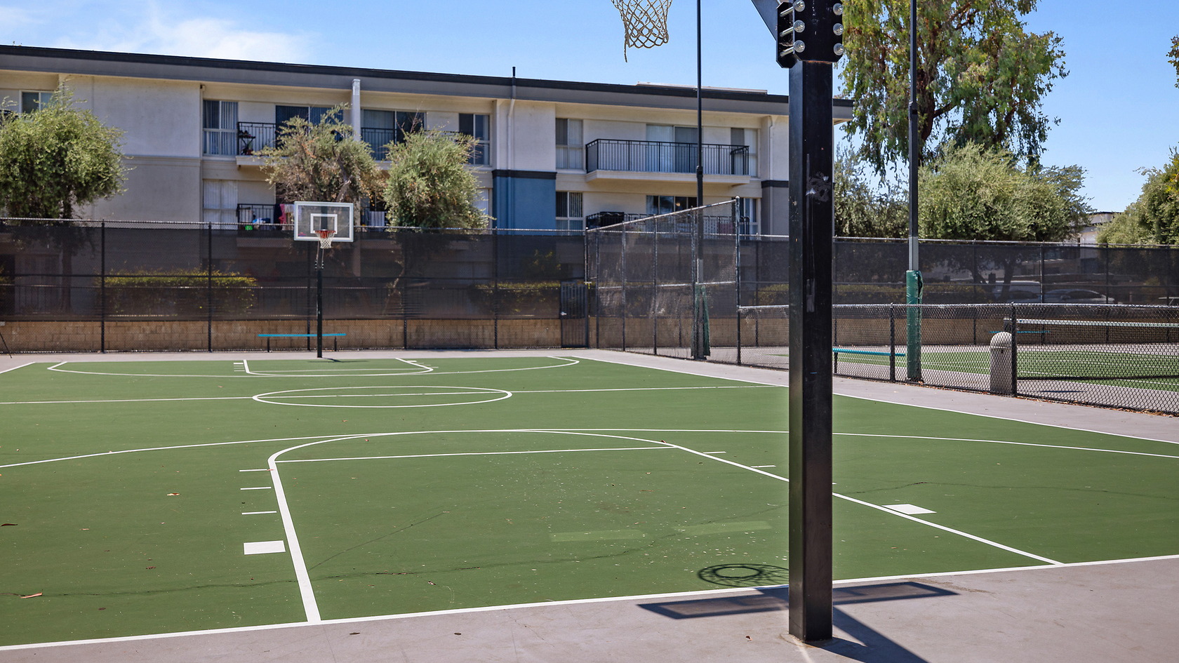 Avondale at Warner Center photo 5