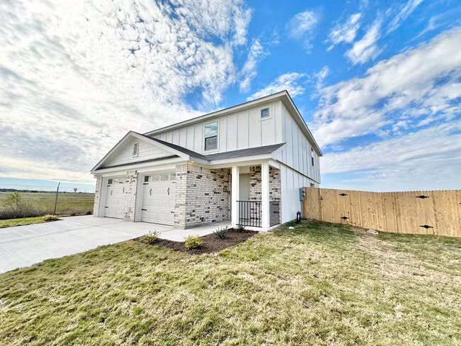 5913 A Betty Lou Dr Killeen, TX 76549 photo 2