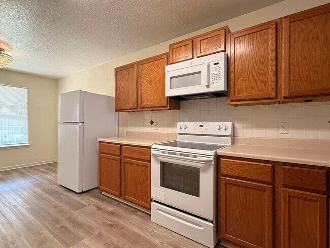 1604 Dugger Cir Killeen, TX 76543 photo 4