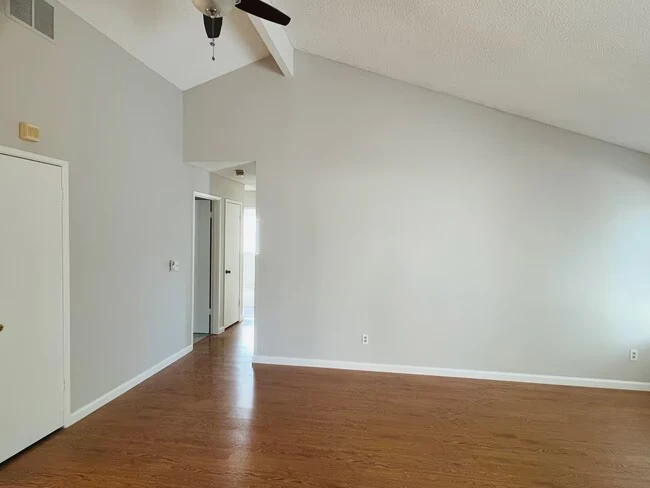 5089 Brittany Dr Fairfield, CA 94534 photo 3