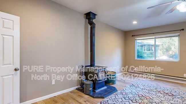15470 Hay Ln Guerneville, CA 95446 photo 5