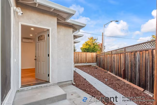 3120 Mauricia Avenue, Santa Clara, CA 95051 photo 3