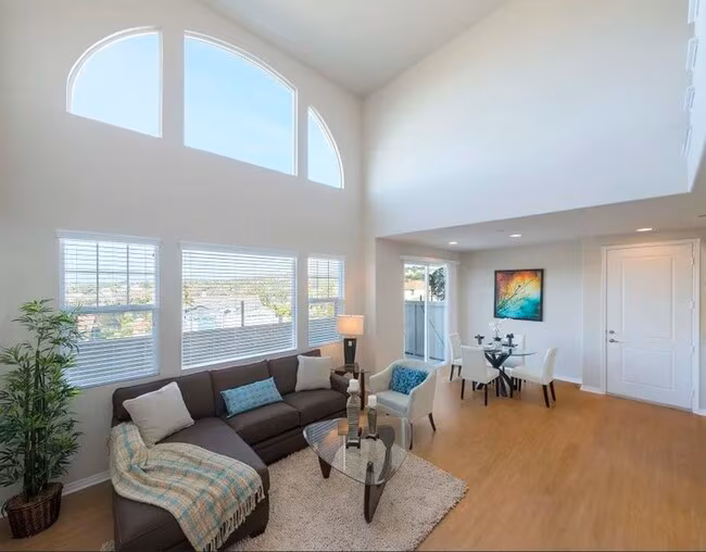 Costa Pointe Luxury 3-4 Bedroom Townhomes photo 5