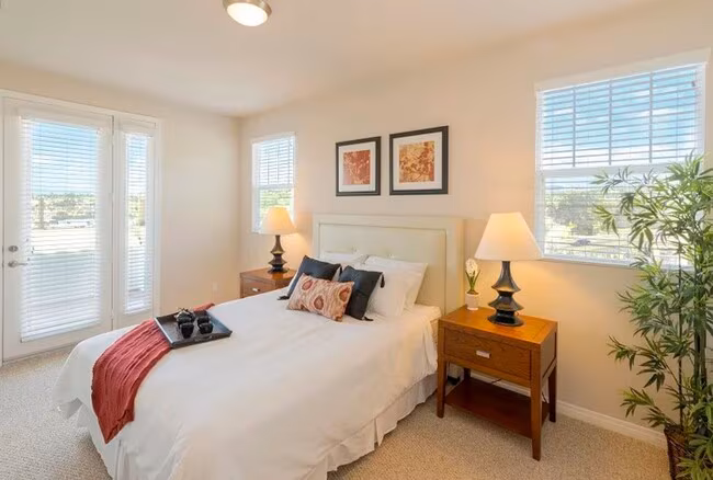 Costa Pointe Luxury 3-4 Bedroom Townhomes photo 4