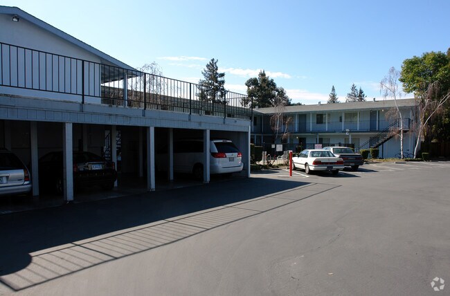 524 - 528 Kendall Ave photo 3