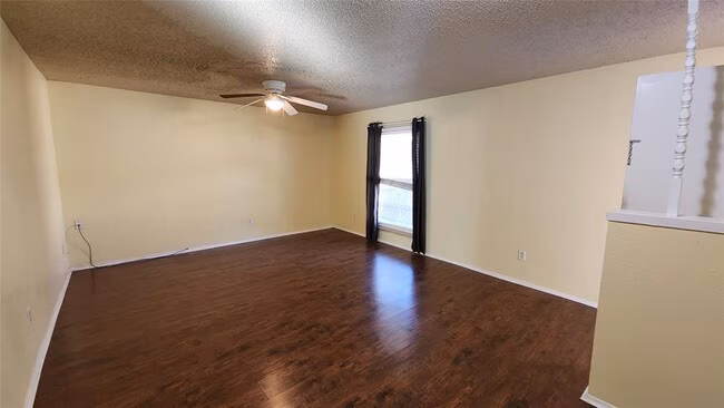 208 North Vandeveer Street, Burnet, TX 78611 photo 4