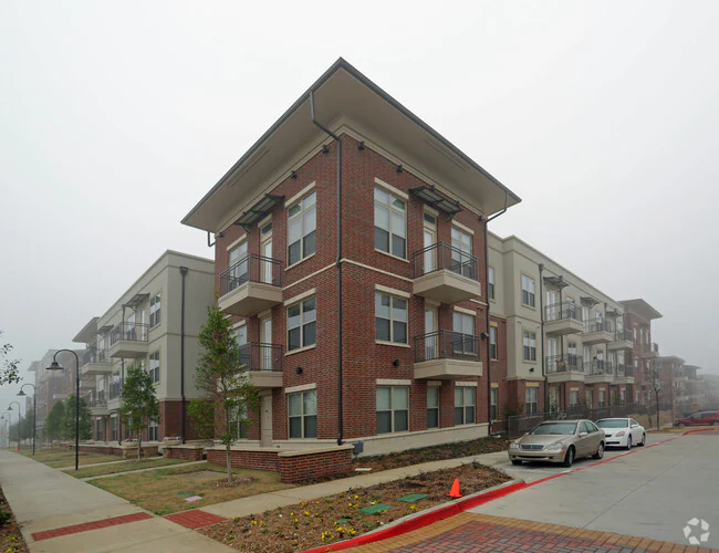 Century Cedar Hill photo 2