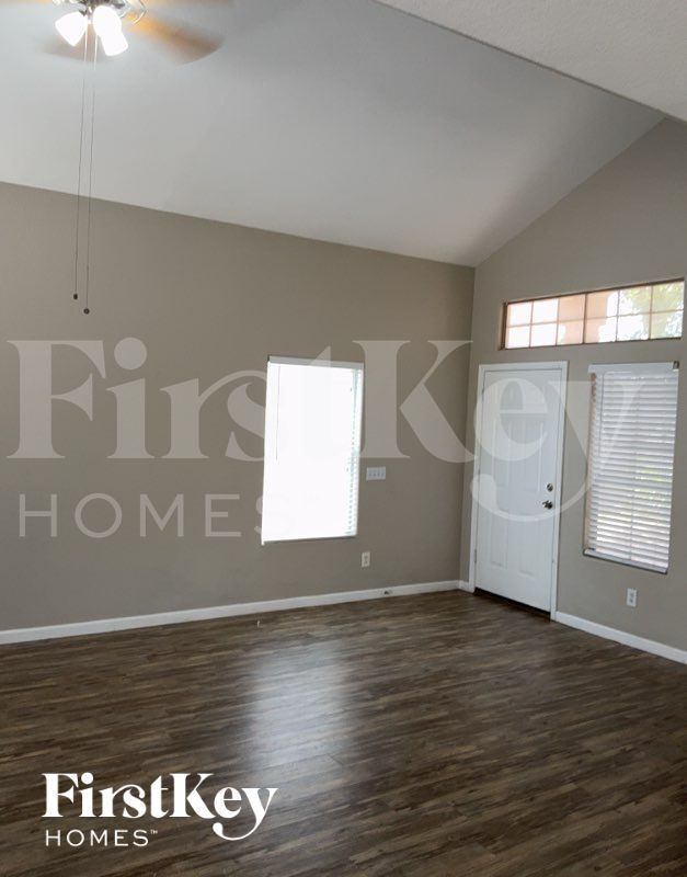 7570 W Comet Ave Peoria, AZ 85345 photo 4