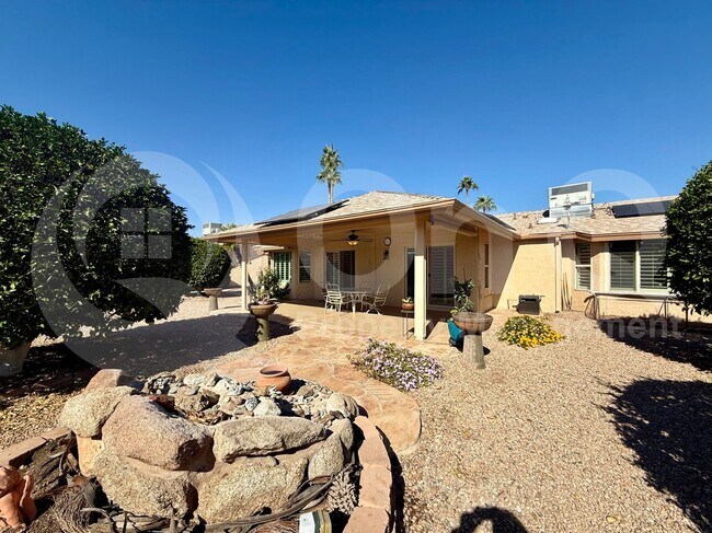 14607 W Yosemite Dr Sun City West, AZ 85375 photo 3