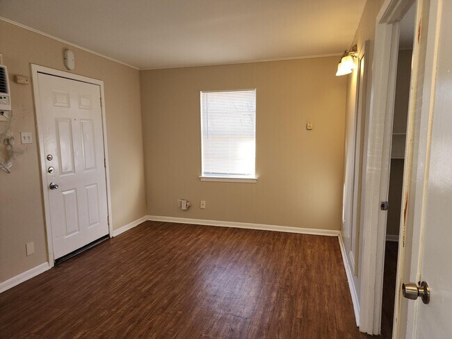 5307 Link Ave Austin, TX 78751 photo 4