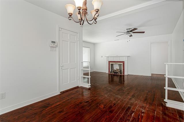 3311 Tooms St Dallas, TX 75227 photo 5