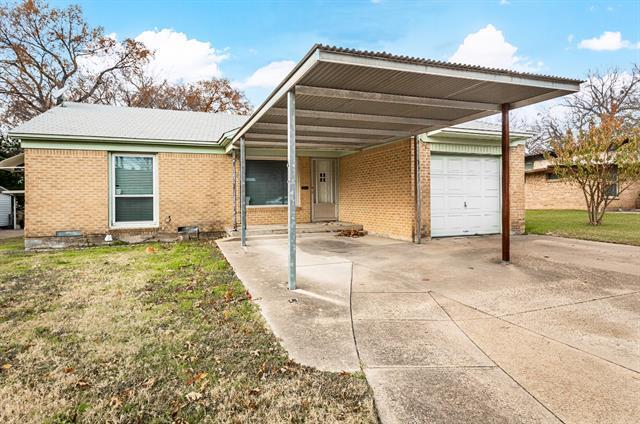 3311 Tooms St Dallas, TX 75227 photo 3
