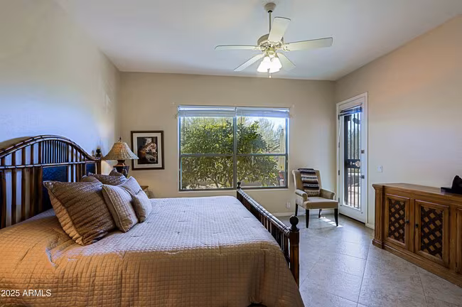32707 N 70th St Scottsdale, AZ 85266 photo 3