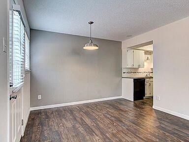 1906 Hearthstone Dr Austin, TX 78757 photo 4