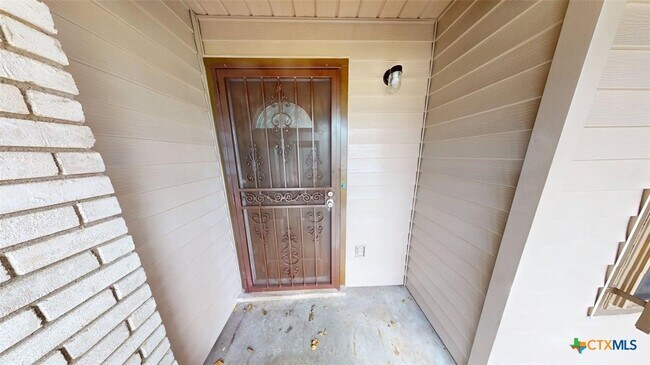 2018 Shoemaker Dr Killeen, TX 76543 photo 2