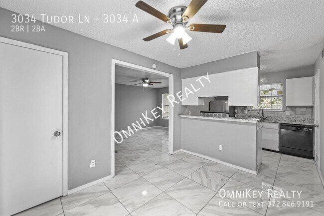 3034 Tudor Ln Irving, TX 75060 photo 3