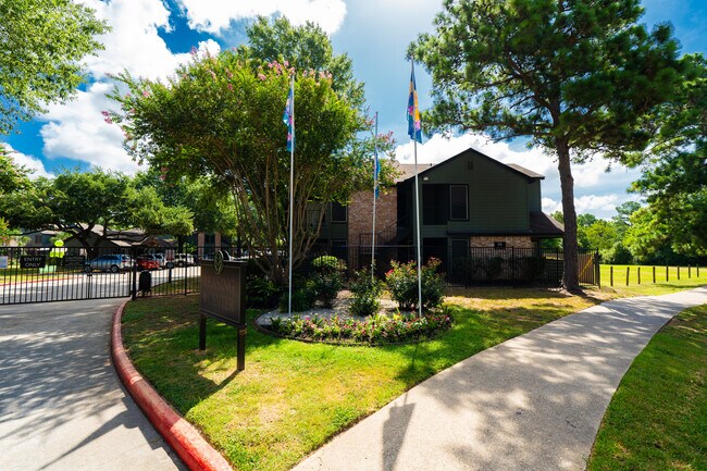 Oak Bend Apartments photo 3