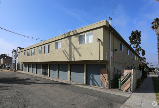 202 S. Nevada photo 2
