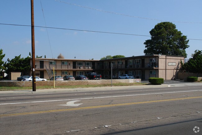 1260 East Washington Avenue, El Cajon, CA 92019 photo 2