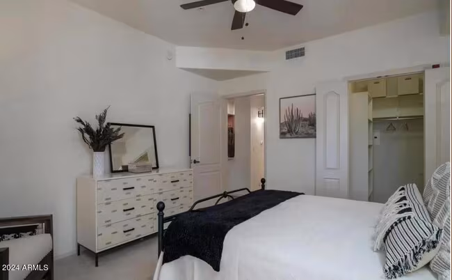 9393 E Palo Brea Bend Scottsdale, AZ 85255 photo 4