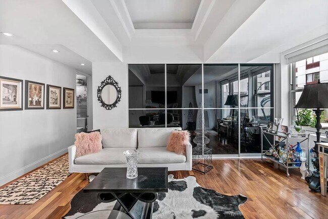 88 Greenwich St New York, NY 10006 photo 5