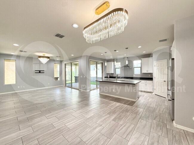 1151 S Jay St Chandler, AZ 85225 photo 4