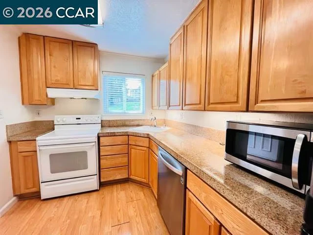 394 Ilo Ln Danville, CA 94526 photo 5