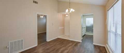 2704 Street George Place, Arlington, TX 76015 photo 4