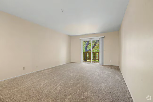 Apartments on Maher Dr · Santa Rosa photo 5