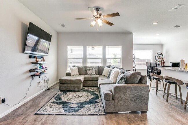 2309 Blythwood Trail Fort Worth, TX 76108 photo 5