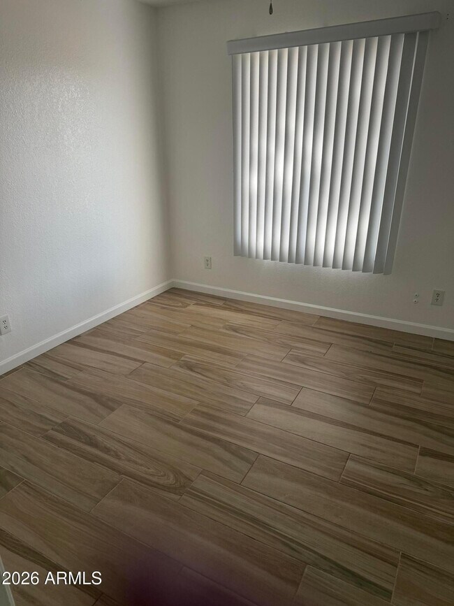 20601 N 33rd Ave Phoenix, AZ 85027 photo 4