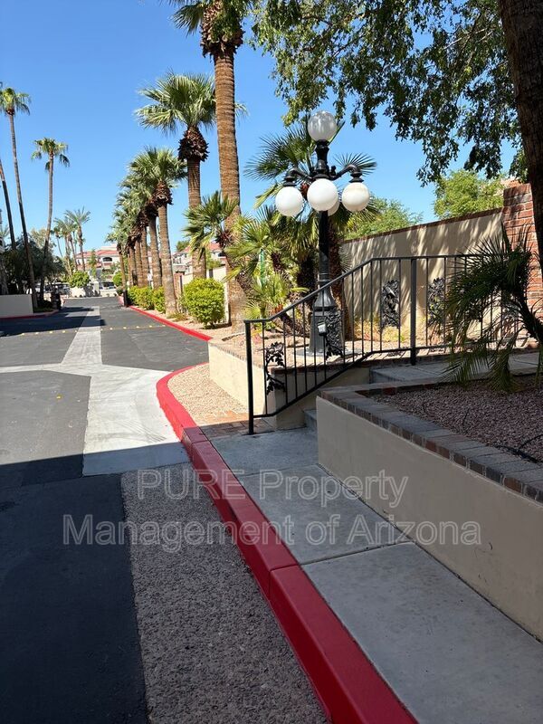 4200 N Miller Rd 209 photo 4