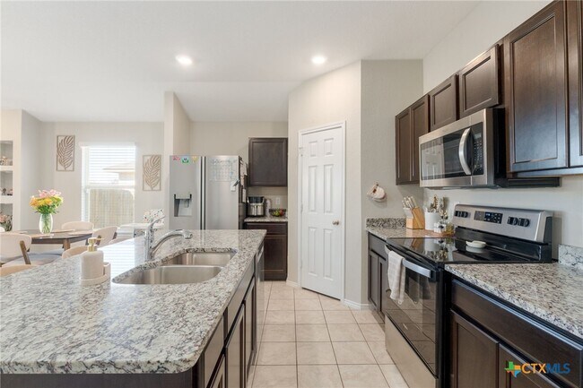 5105 Natalia Rd Killeen, TX 76549 photo 4