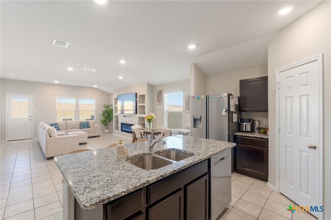 5105 Natalia Rd Killeen, TX 76549 photo 5
