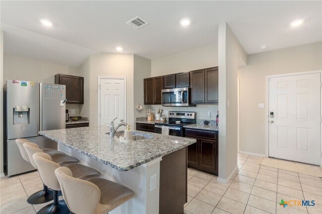 5105 Natalia Rd Killeen, TX 76549 photo 3