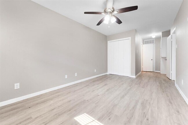 3430 Sockwell Blvd Greenville, TX 75401 photo 5