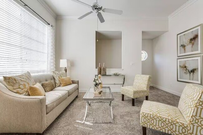 1424 Gemini Street, Houston, TX 77058 photo 5