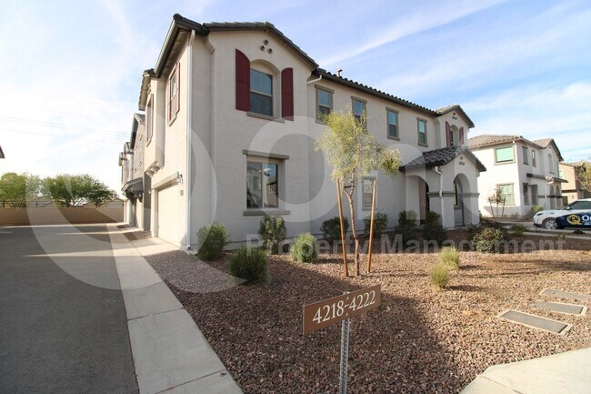 4218 S 58th Ln Phoenix, AZ 85043 photo 2