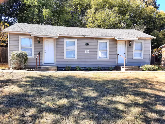511 Wolf St Killeen, TX 76541 photo 2