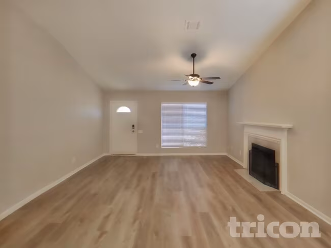 5522 Silver Maple Drive, Arlington, TX 76018 photo 2